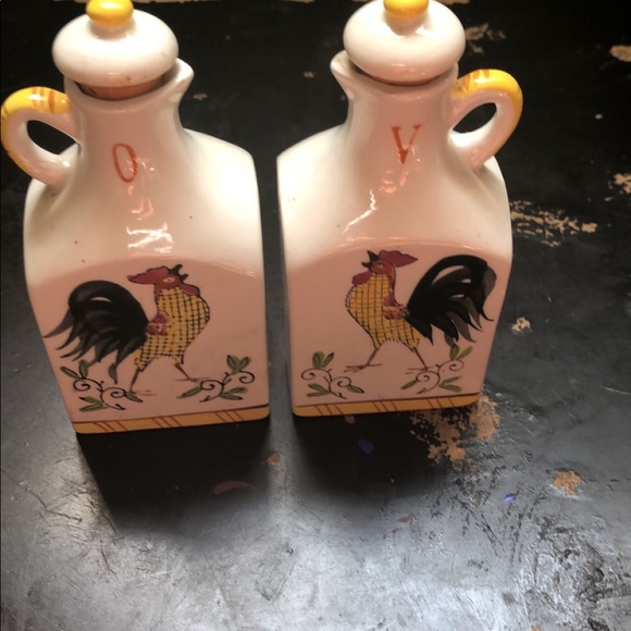 Ocargoco ceramics Japan, O and V pours with rooster on the front. - Picture 3 of 5